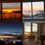 Aid Og Svein\' S Sentrumsnaere Panorama Hjem